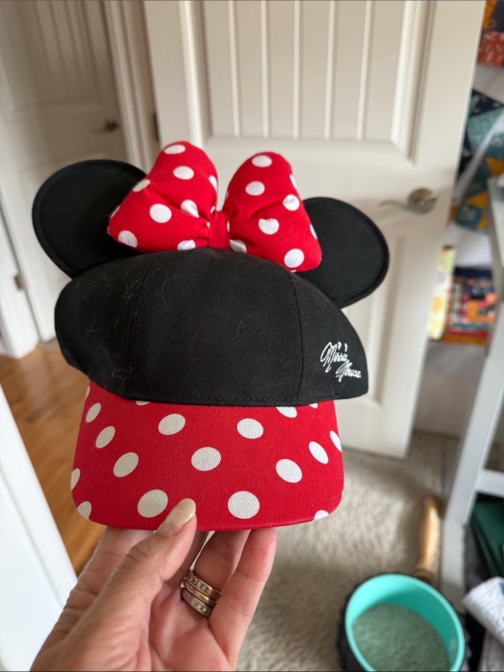 Minnie Mouse Polka Dot Bow Baseball Cap - Black & Red